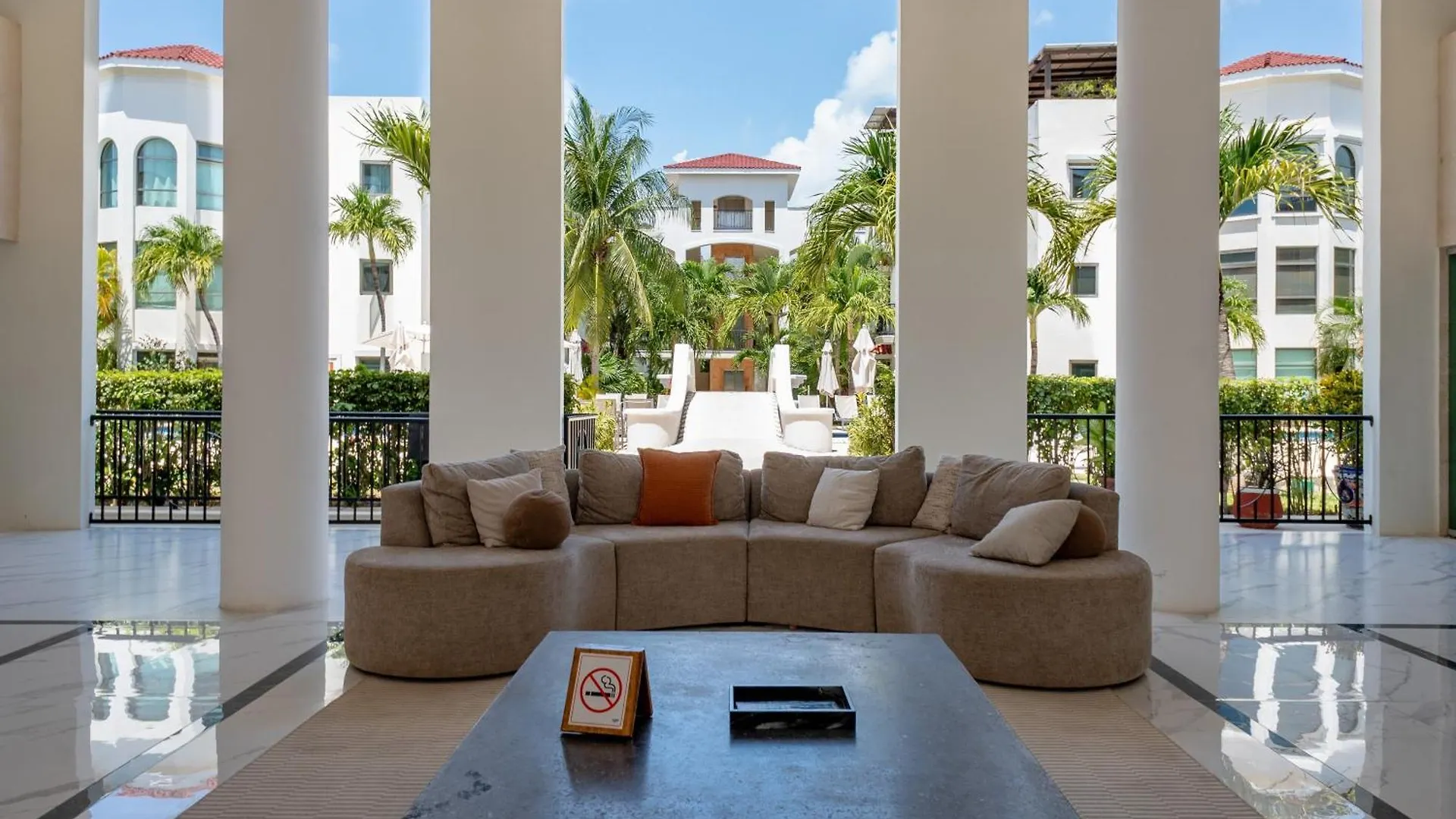 Paseo Del Sol Cenote A 301 Condo プレヤデルカーメン 0*,  メキシコ