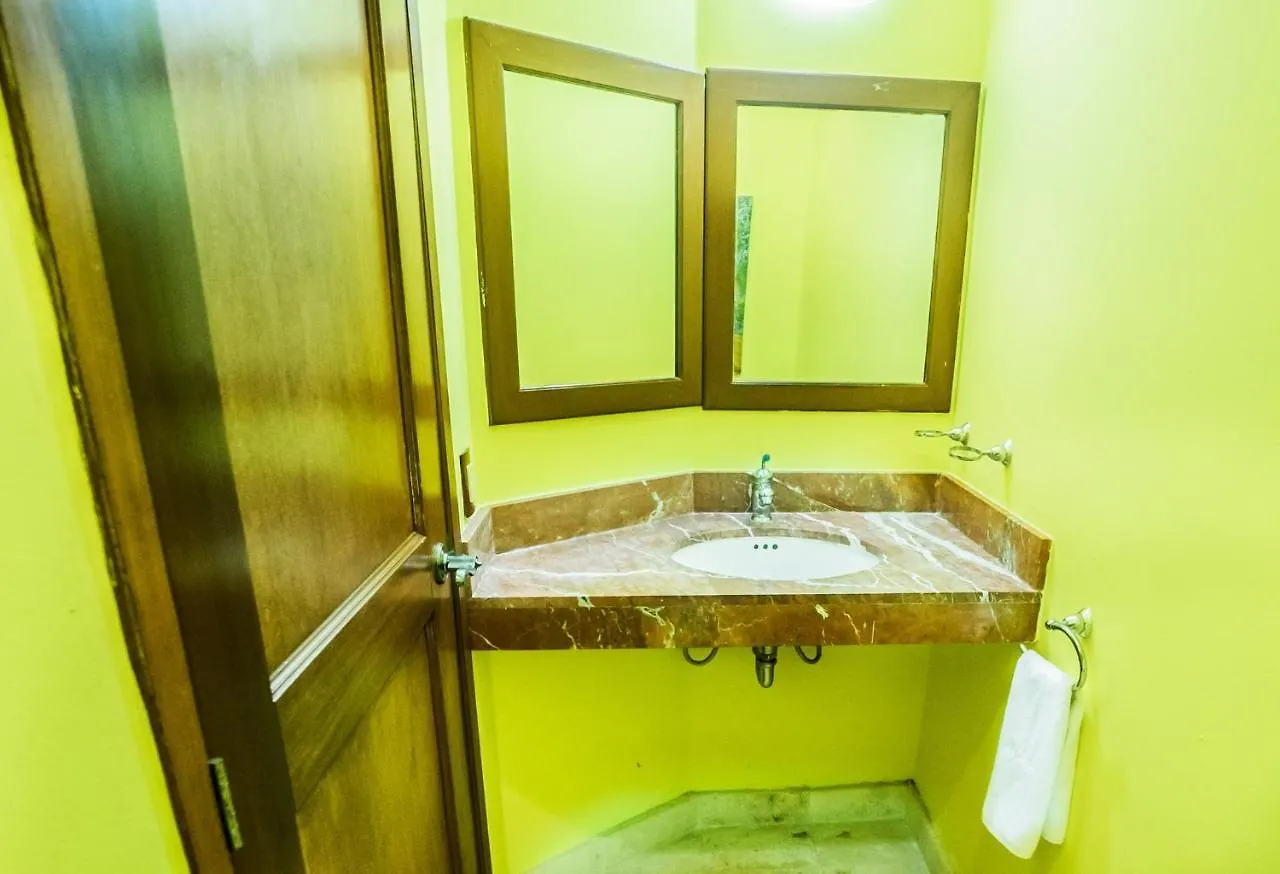 アパート Paseo Del Sol Cenote A 301 Condo プレヤデルカーメン